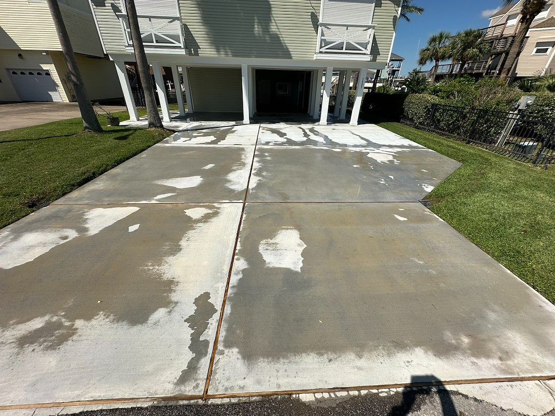 Tiki Island Post-Construction Pressure Washing